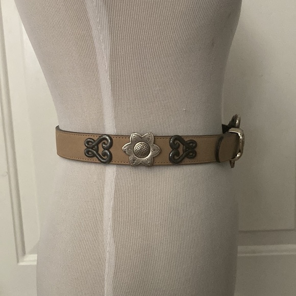 Vintage 90s Streets Ahead large Buckle Statement Belt Conchos leather small - Picture 4 of 12